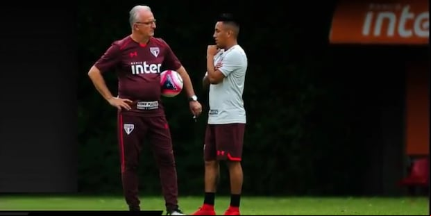 Christian Cueva tuvo como entrenador a Dorival Júnior en Sao Paulo hasta 2019.