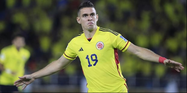 Rafael Santos Borré es una de las tres bajas que tiene Colombia para la fecha doble de junio. (Foto: Getty Images)