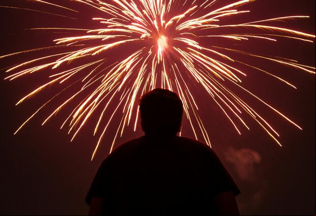 Siguiendo estas recomendaciones, puedes disfrutar de un espectáculo de fuegos artificiales este 4 de julio sin poner en riesgo la seguridad. (Pexels)