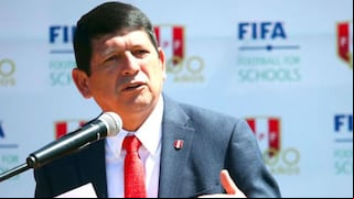 Agustín Lozano anuncia que clubes de Liga 1 y Liga 2 estarán obligados a invertir en menores