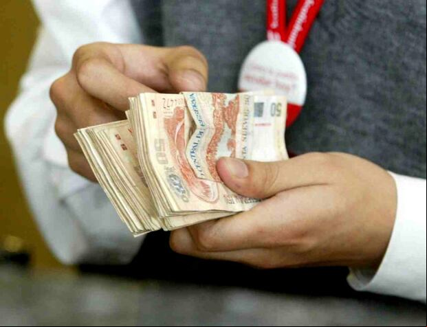 Una vez que la ley se publique, empieza a correr el tiempo para solicitar hasta 4 UIT a tu AFP (Foto: Andina)