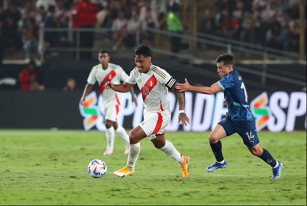 Renato Tapia jugó 90 minutos en el Perú vs. Paraguay. (Fotos: Jesús Saucedo/@photo.gec).
