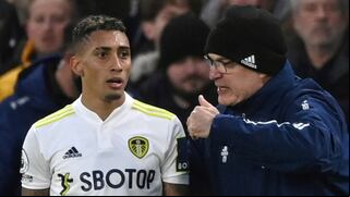 “Casi todo lo que soy se lo debo a él”: Raphinha y su respaldo a Marcelo Bielsa en medio de la polémica