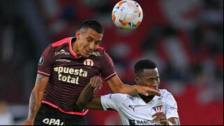 Universitario y cuatro claves para entender el 2-0 en Quito que lo deja sin boleto a la Sudamericana