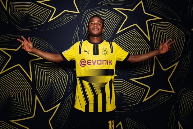 Youssoufa Moukoko tendría 24 años de edad y no 20, como indican sus documentos. (Foto: Getty Images)