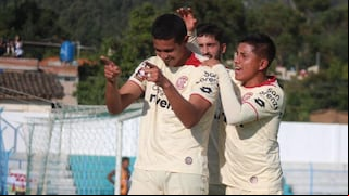 ¡Agonía y felicidad en Cajabamba! UTC empató 1-1 ante Sport Huancayo y se quedó en Liga 1
