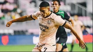 ¡Para el centenario! Universitario y Hull City extendieron el préstamo de Yuriel Celi
