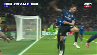 Amplió la ventaja de penal: gol de Hakan Calhanoglu para el 2-0 de Inter vs. Barcelona
