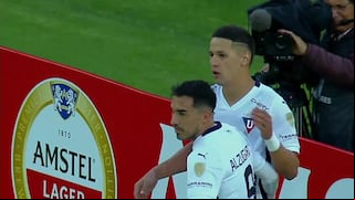 ¡Cazador en el área! Gol de Alex Arce para el 1-0 de LDU ante Universitario