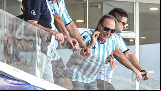 Nervios, llantos y felicidad: la reacción de Guillermo lla al ver a Racing ganar la Copa Sudamericana