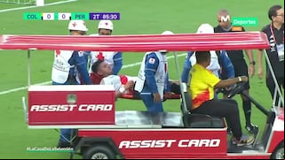 ¡Enciende las alarmas! Carlos Zambrano salió lesionado del Perú vs. Colombia