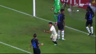¡Ahora sí, ‘Tunche’! El gol de José Rivera para el 1-1 de Universitario ante LDU de Quito